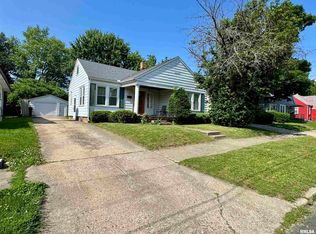 911 W Gift Ave, Peoria, IL