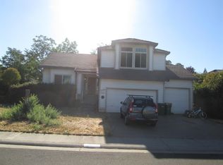 3111 Lazurite Ln, Rescue, CA 95672