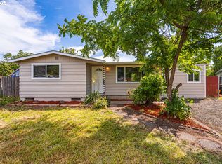 823 20th St, Springfield, OR 97477