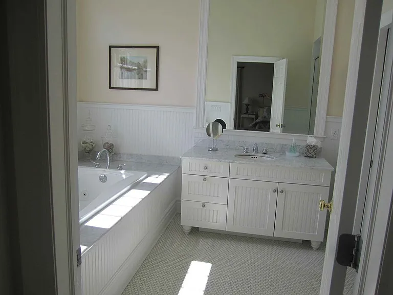 8 Hilltop Ln — Photo 16