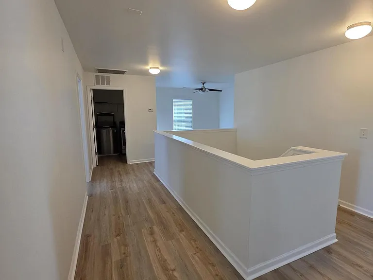4209 Auburn Hills Dr — Photo 18