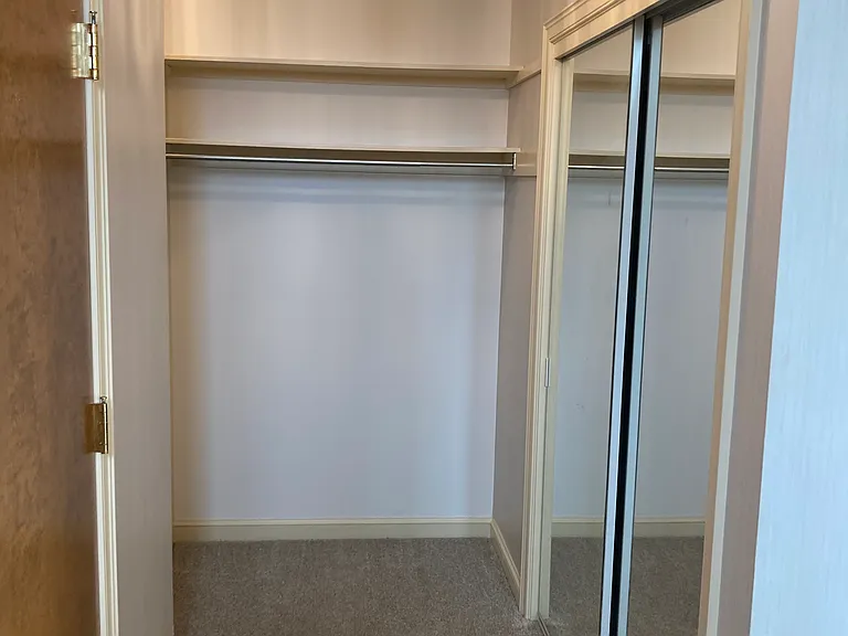 Dressing area from the main bathroom entrance