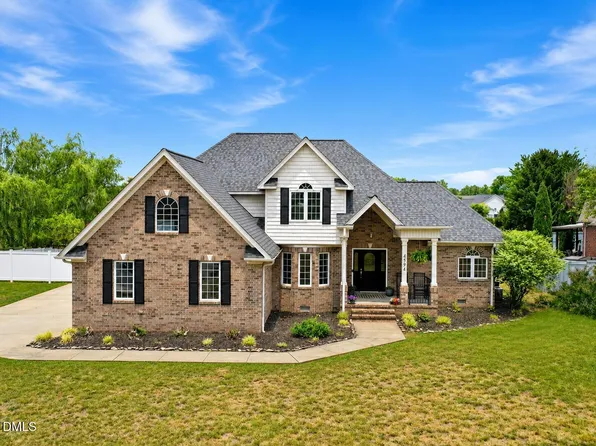 4594 Freedom Dr, Burlington, NC 27215