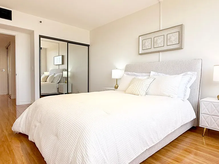 345 Pioneer Dr #1202 — Photo 7