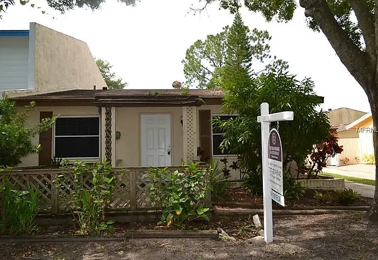 1989 Madrid Ct N — Photo 1