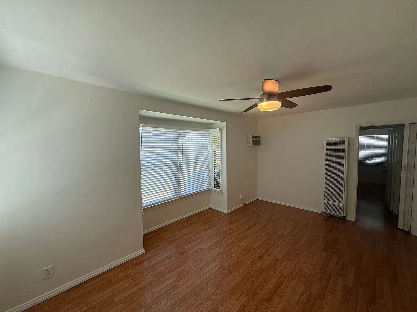 1820 Hollywood Way Properties — Photo 4