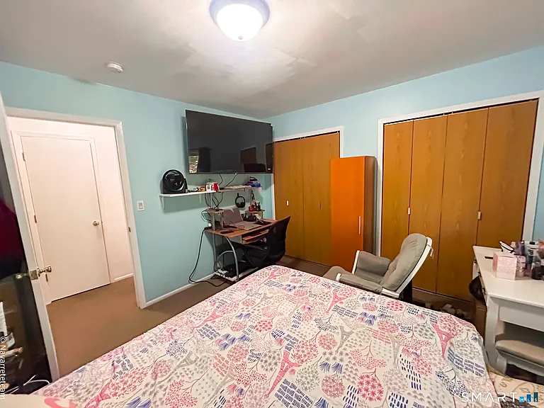 200 Woodmont Ave #127 — Photo 8