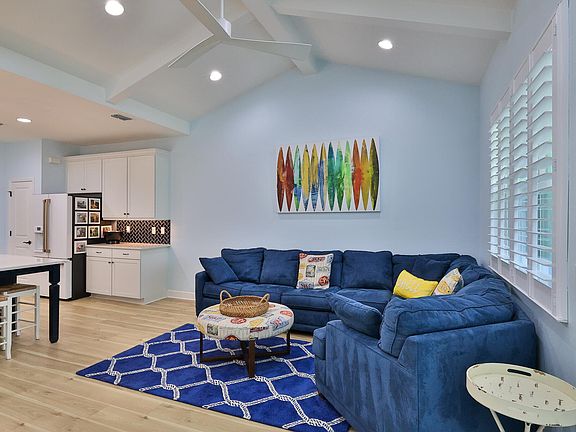 5th image of 431 Landshark Blvd