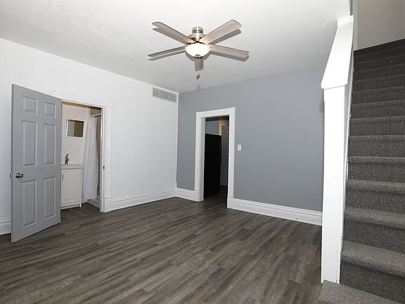 2nd image of 721 Guilford St #A