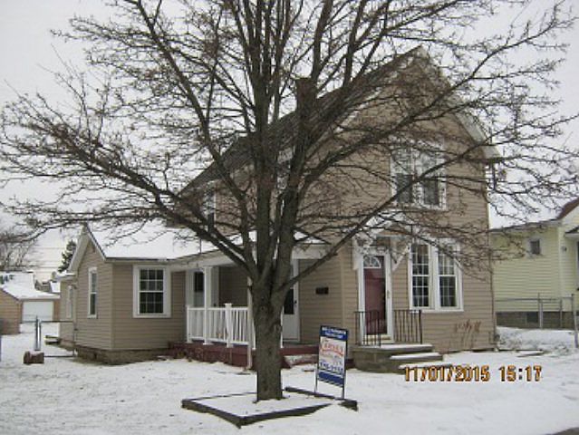 1st image of 570 Laurel St
