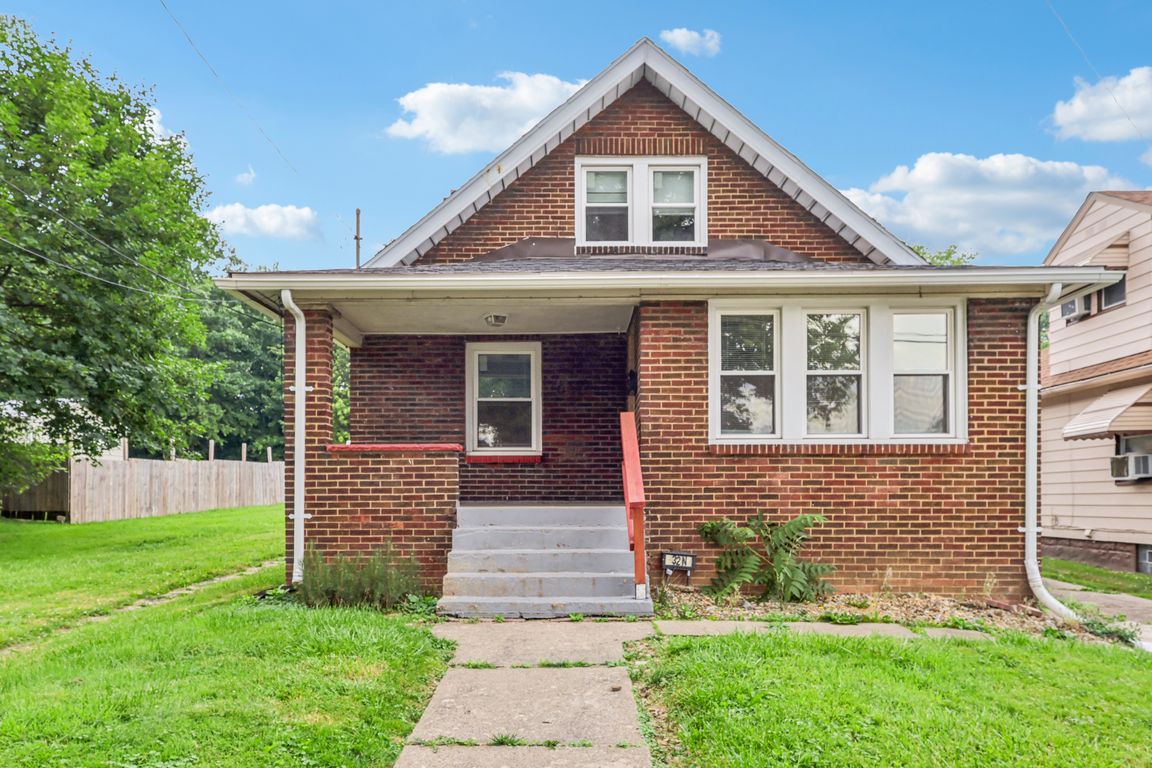 32 N Jackson St, Youngstown, OH 44506 Zillow