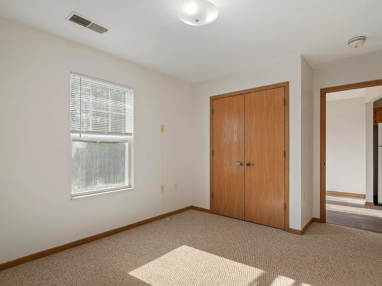 Creekside Village — Photo 10