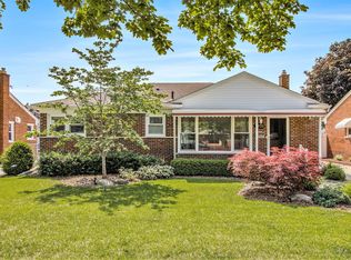 2930 Bridge St, Trenton, MI 48183
