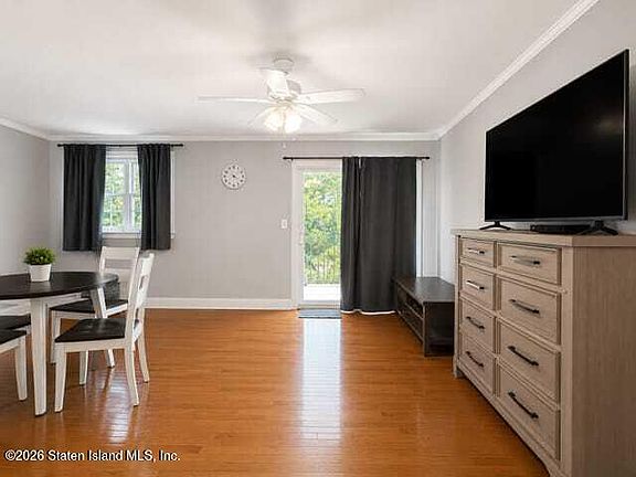 5th image of 150 Colton St APT 3B