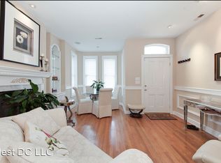 223 8th St NE, Washington, DC 20002
