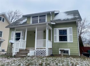64 Chippendale Rd, Rochester, NY 14616