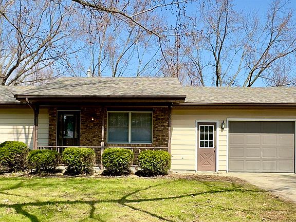 3rd image of 18373 Northrop Dr
