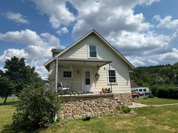 14900 Lee St, Cresaptown, MD 21502