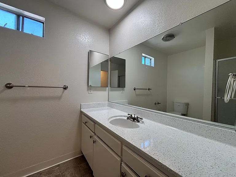 5245 Chesebro Rd — Photo 43