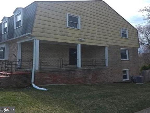 2nd image of 1 Watkins Park Dr #1