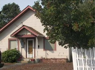 1309 Walter St, Mount Vernon, WA 98273