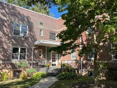 525 Castleton Ave APT 1C, Staten Island, NY, 10301