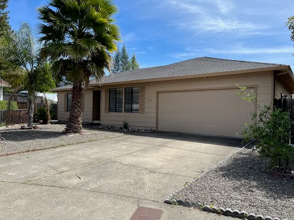 246 Albert Ct, Healdsburg, CA 95448