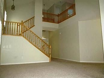 4th image of 2828 Dinwiddie Way