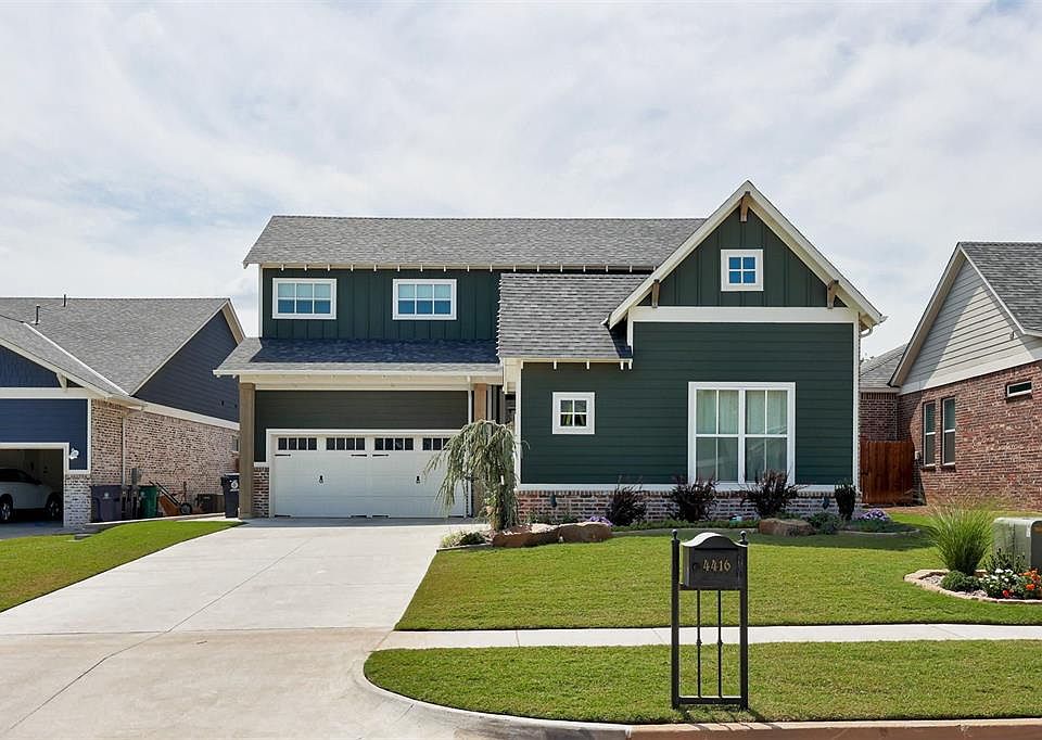 1st image of 4416 NE 125th Ct