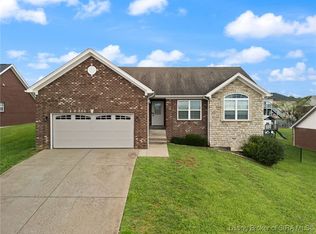 3013 Brookhill Ct, Georgetown, IN 47122