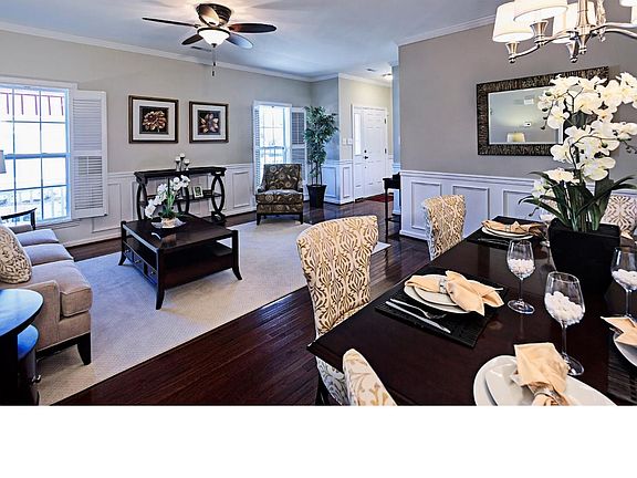 2nd image of 15087 Sunflower Dr #406