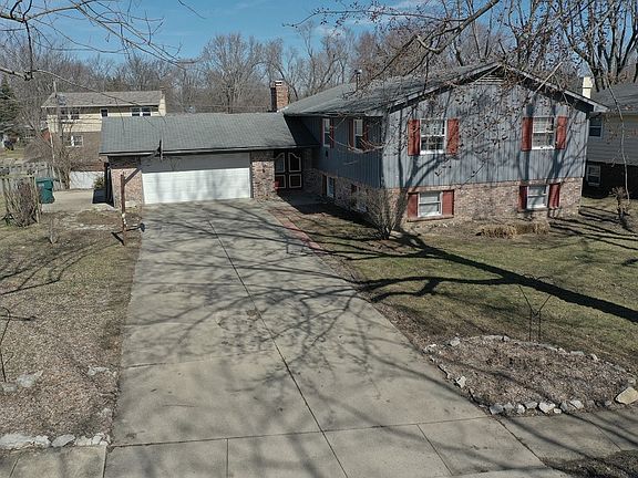 4th image of 3000 W Twickingham Dr