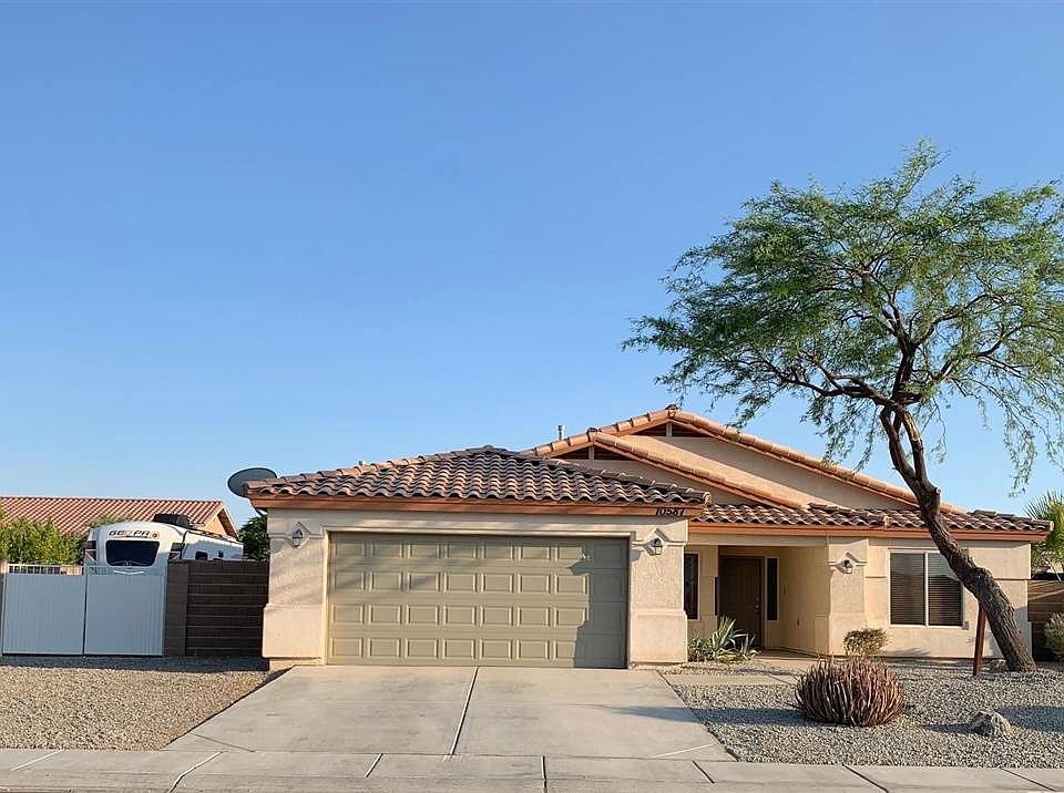 1st image of 10587 E 39th Pl