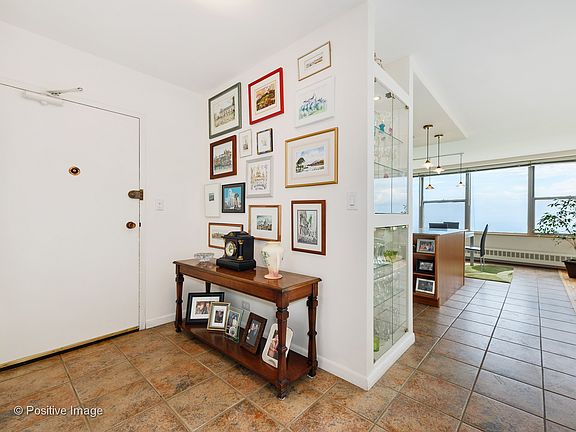 4th image of 3900 N Lake Shore Dr APT 22A