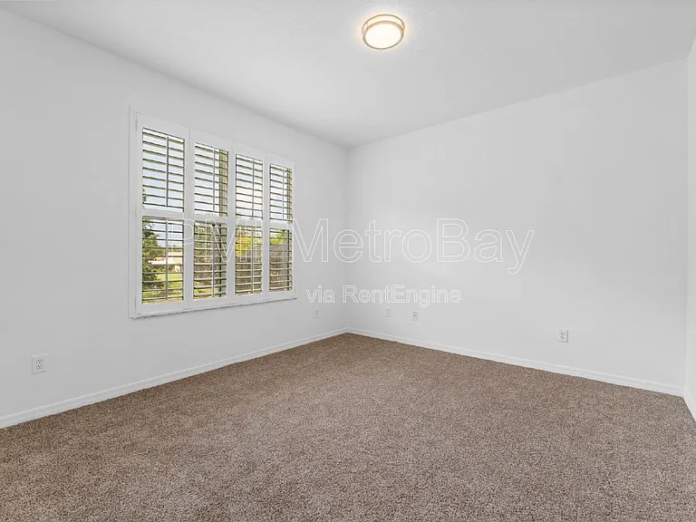 10886 Cory Lake Dr — Photo 42