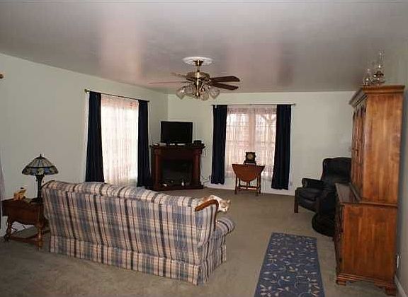 3rd image of 8879 W Meadows Dr