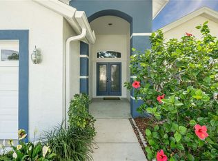 5204 72nd St E, Bradenton, FL 34203