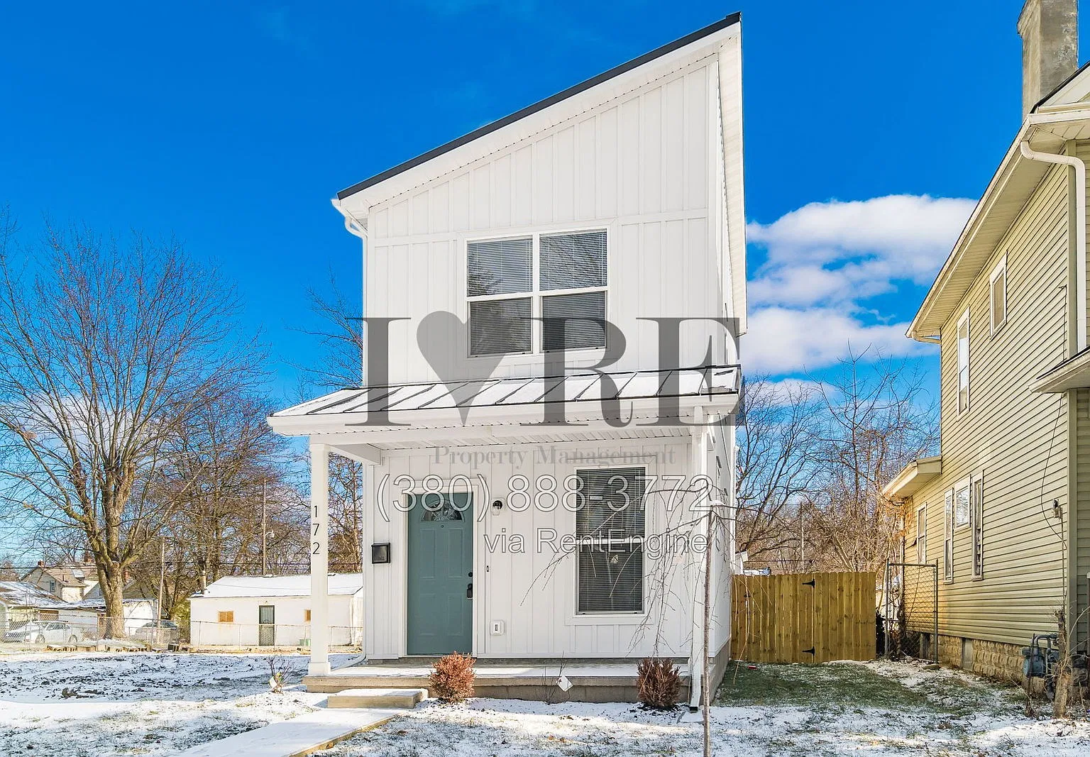 2 bed, 1.5 bath, 1135 sqft, $1,744 — Photo 2