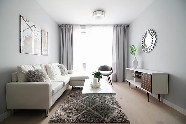 Sold by SunAmerica Realty Group Inc (DO NOT USE) | media 5