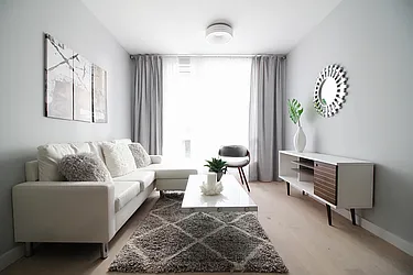 Sold by SunAmerica Realty Group Inc (DO NOT USE)