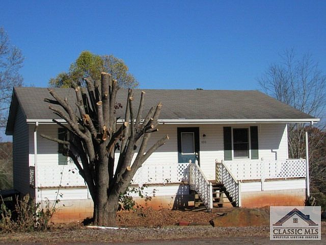 1st image of 490 Camp Creek Cir