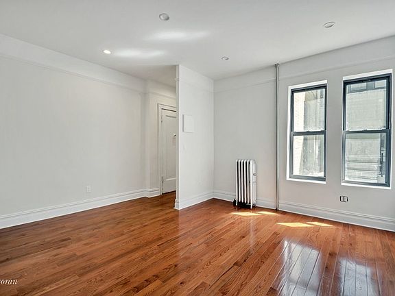 3rd image of 3406 32nd St APT 12A