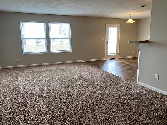 4th image of 11408 High Grass Dr