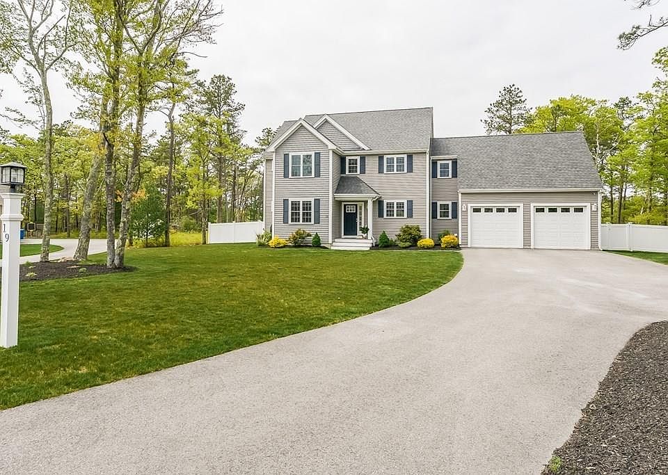 1st image of 19 Deer Run