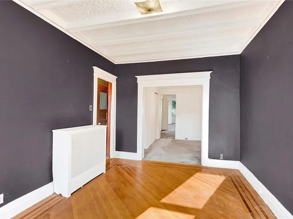 370 85th Street image 5 of 36