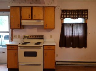 135 N Elm St, Platteville, WI 53818