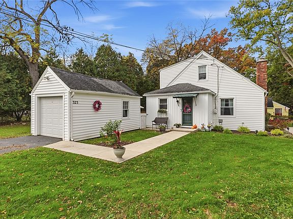 4th image of 323 Embury Rd