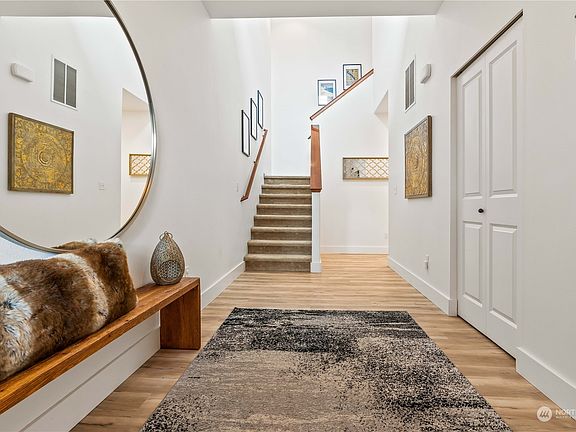 3rd image of 6222 118th Street SE