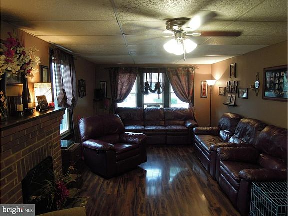 5th image of 535 Hobart Ave