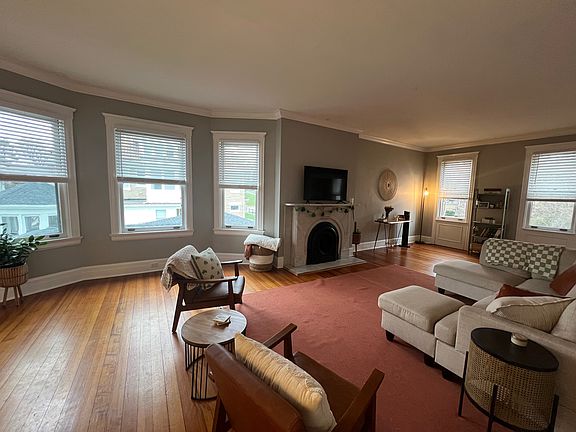 4th image of 3414 Burch Ave #2
